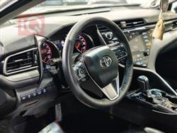 تۆیۆتا کامری